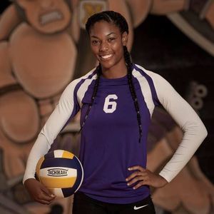 Meet your Posher, Nadia